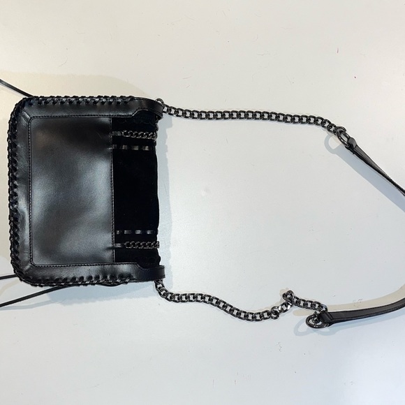 Zara black suede purse with chain detail - Picture 2 of 6